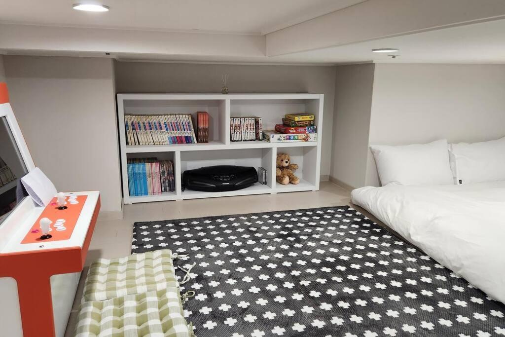 The Castle Ocean Marina Double Suite Yeosu Exterior foto